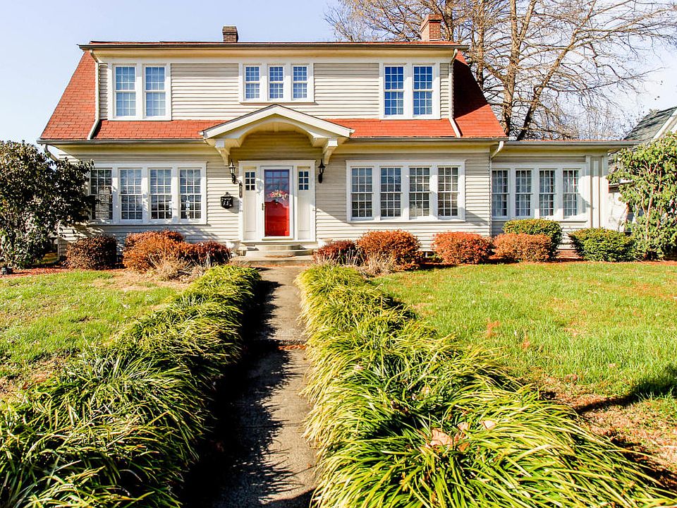 2nd image of 609 S 13th St