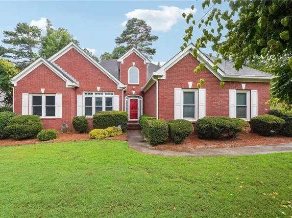 4440 Weston Dr SW, Lilburn, GA 30047