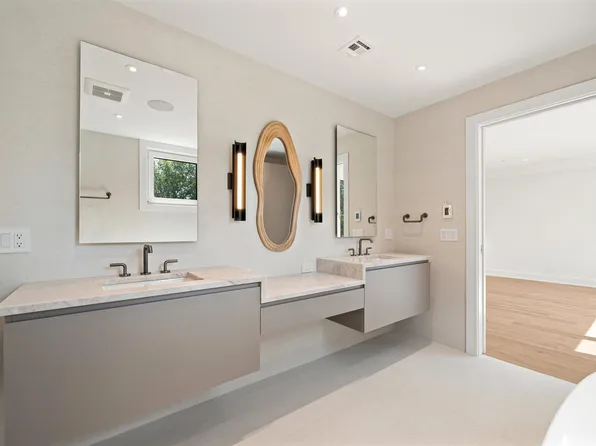 209 6th Street image 17 of 50