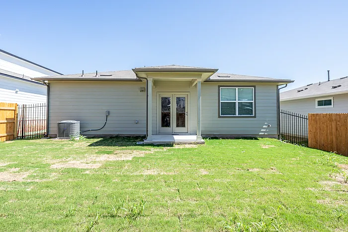 13708 Lubeck Dr — Photo 21
