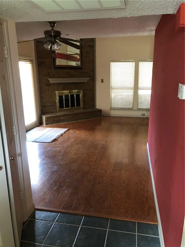 2 bed, 1609 sqft, $1,975 — Photo 1