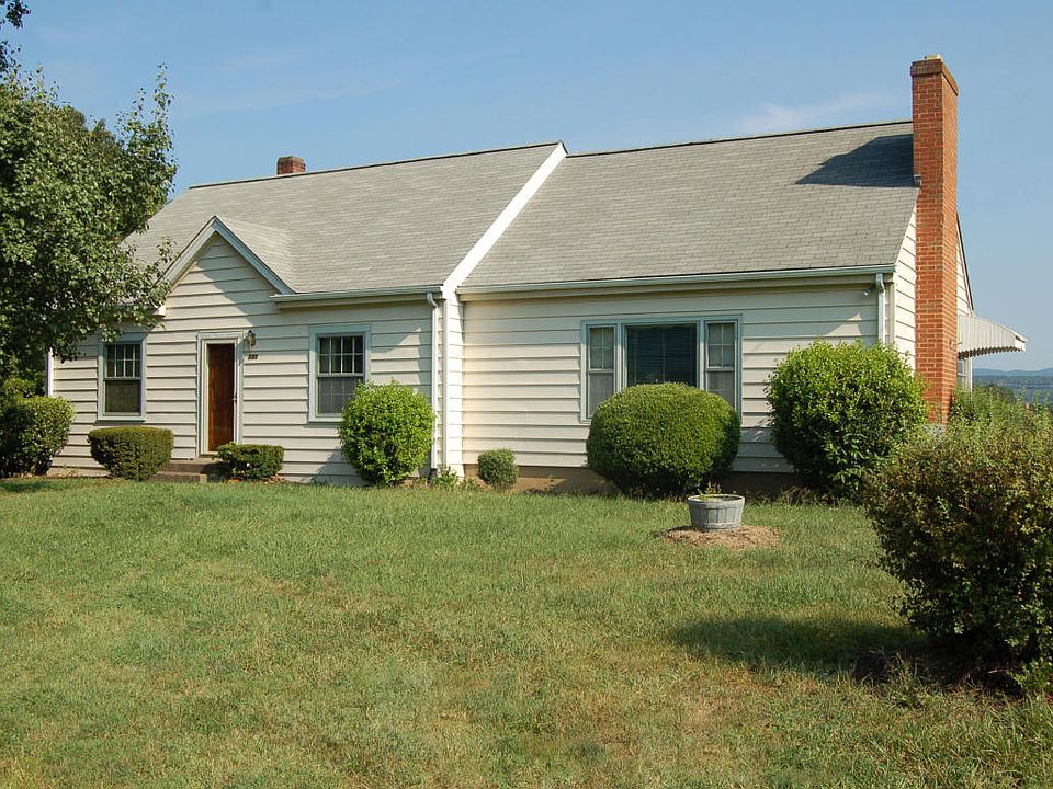 1st image of 540 Crestland Dr