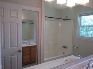 9 Chestnut St, Cartersville, GA 30120