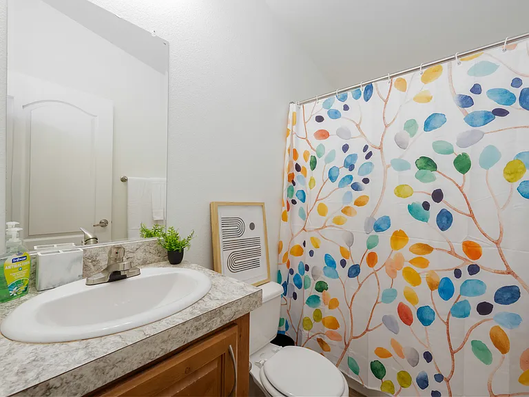 For your convenience, we've provided fresh towels, essential toiletries, and thoughtful touches like a touch of greenery to make your stay as comfortable as possible