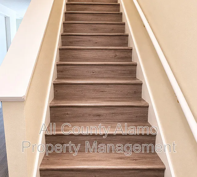 9023 Mountain Field Dr — Photo 12