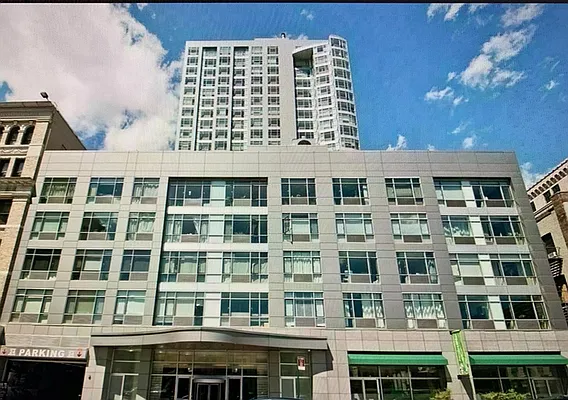 Rented by Compass | media 18