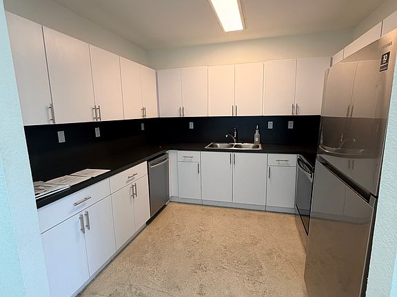 3rd image of 23960 SW 110th Ct