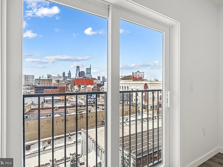 915 N Broad St #17-413 — Photo 13