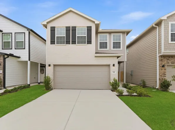 719 Majestic Eagle Ct, Houston, TX 77090
