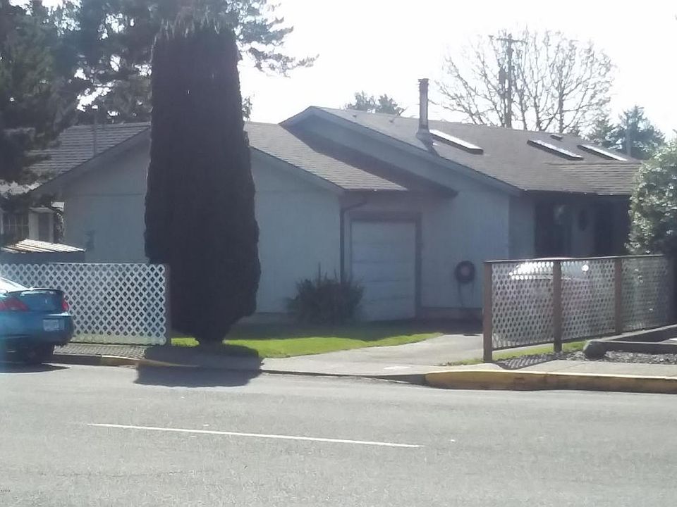 1st image of 140 NW John St