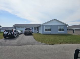 1814 Finch Dr, Traverse City, MI 49685