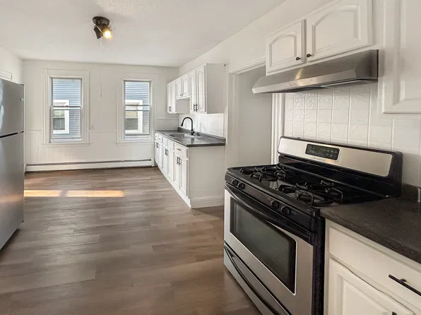 337 S Main St #2nd, New Britain, CT 06051