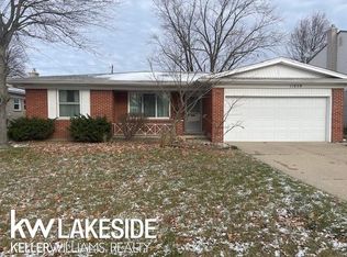 11859 Seneca Dr, Warren, MI