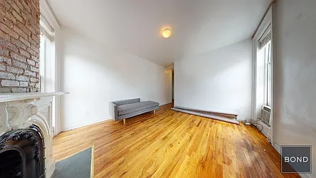 Rented by Bond New York