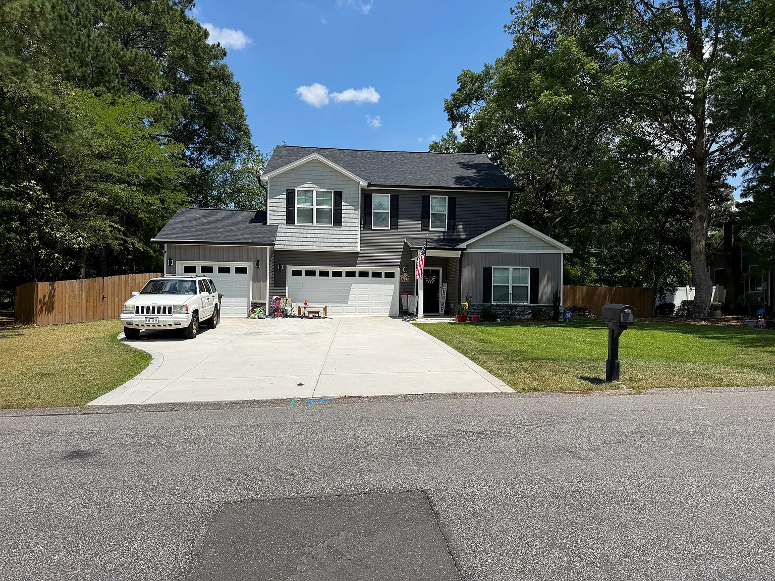 5 bed, 2328 sqft, $2,750 — Photo 1