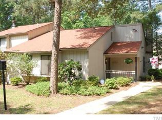 5811 Willowbrook Dr, Raleigh, NC 27609