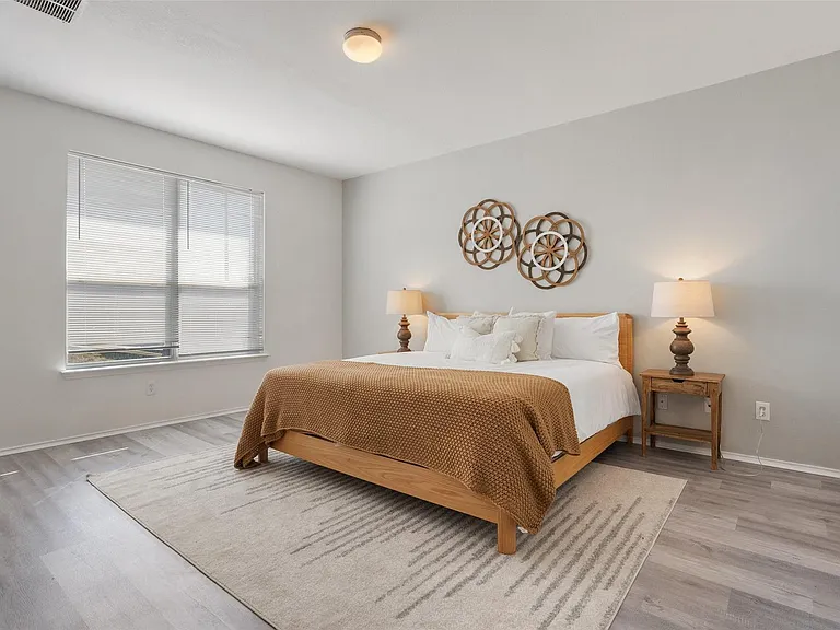 11853 Gaelic Dr — Photo 10