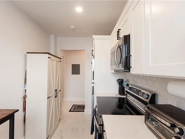 131 Broadway St #2 — Photo 17