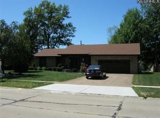 5400 Edgewood Dr, Lorain, OH