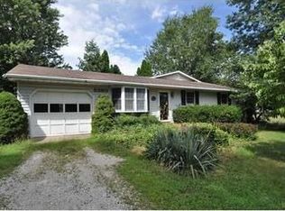 5580 Beecher Rd SW, Granville, OH 43023