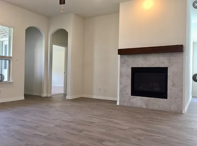 3 bed, 1873 sqft, $2,650 — Photo 3