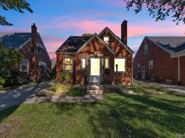 24330 Cherry Hill St, Dearborn, MI 48124