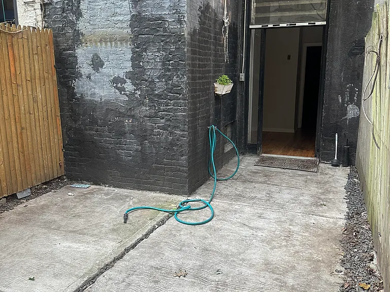 520 E 88th St #1-B — Photo 4