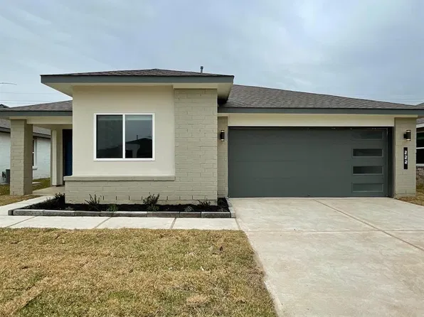 222 John House Ln, Rosharon, TX 77583