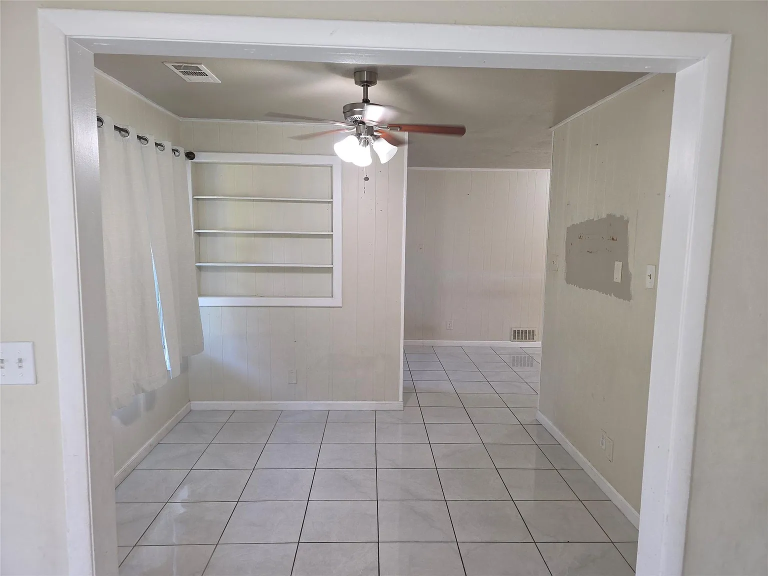 3 bed, 2.0 bath, 1127 sqft, $1,950 — Photo 4