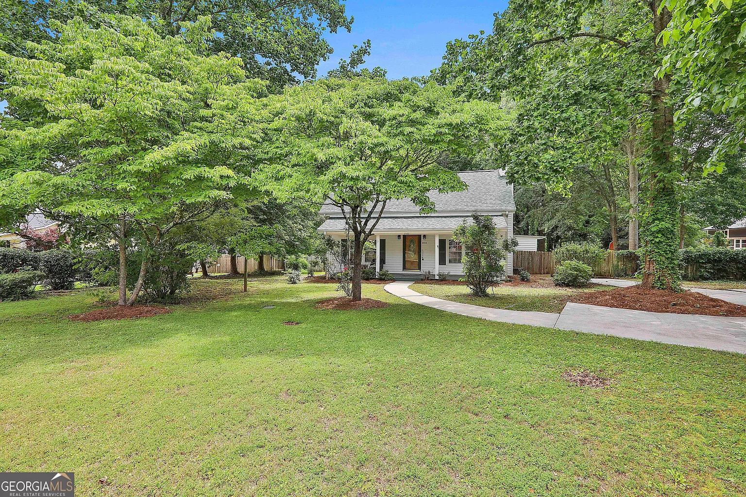8922 Teal Ln photo 1