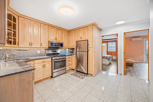 Rented by Keller Williams Realty Landmark II | media 6