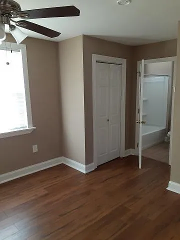 3 bed, 2.5 bath, $1,600 — Photo 2