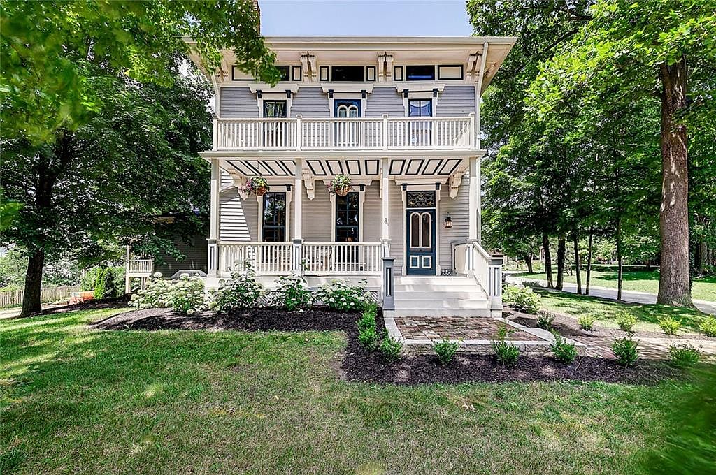 745 W Hawthorne St Zionsville In 46077 Zillow