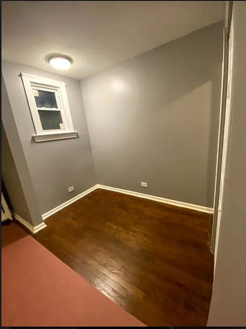 5143 S Kenwood Ave — Photo 2