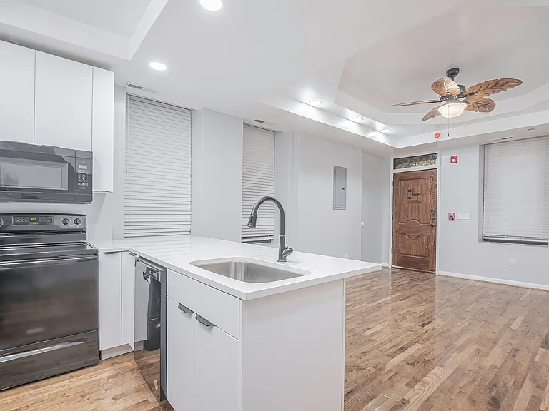 802 Central Ave #5 — Photo 8