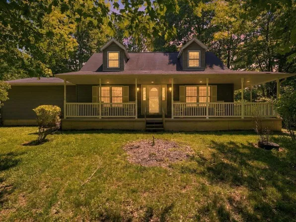 562 Terrace Ridge Cir, Howard, OH 43028