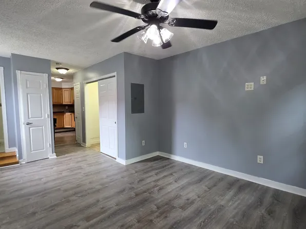 153-155 Avenue East image 20 of 20