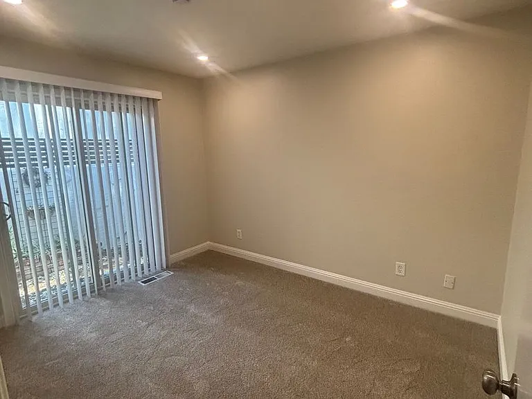 840 Adobe Dr — Photo 6