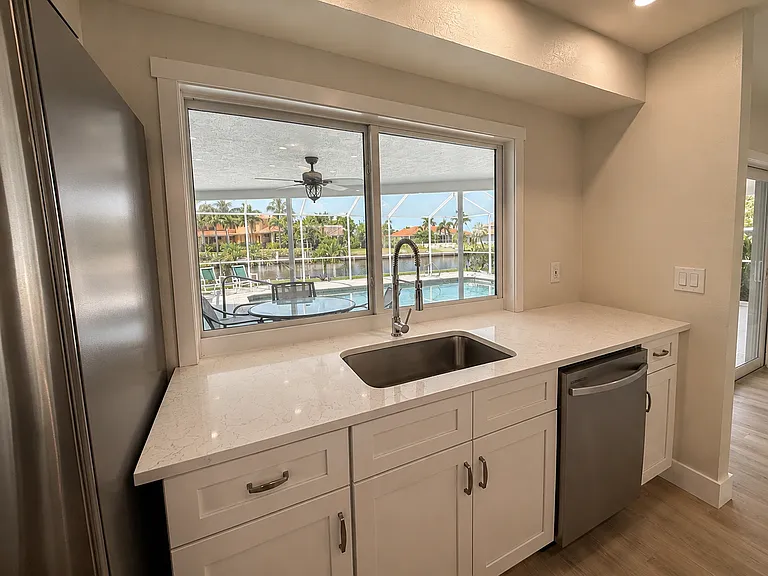 109 Seville Pl SW — Photo 18