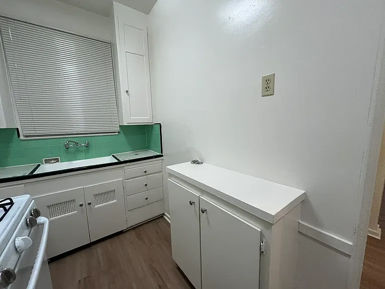 1424 P St #2 — Photo 6