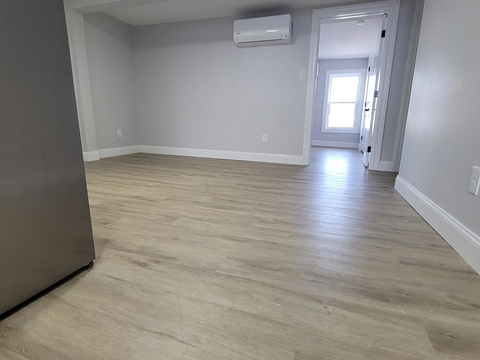 1 bed, $1,575 — Photo 3