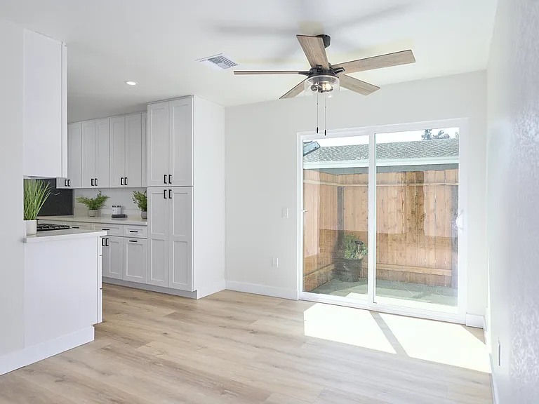 97 Everett St — Photo 12