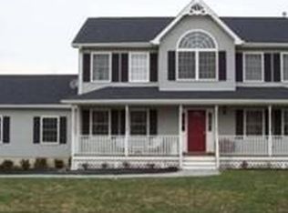 4 Ferrante Dr, Montgomery, NY 12549