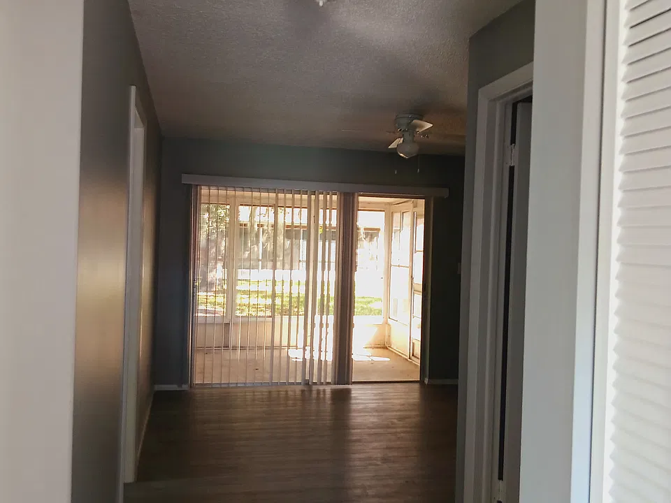 1334 London Ave #1334