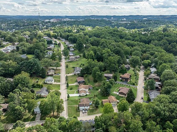 3rd image of 173 Poplar Dr