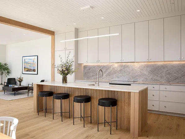 111 E State St Unit Penthouse A, Traverse City, MI 49684