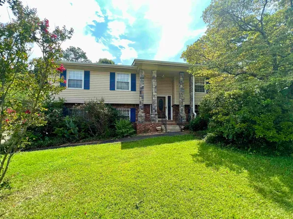 8298 Valley Stream Dr, Jonesboro, GA 30236