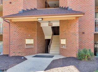 139 Green Turtle Ln APT 1, Charlottesville, VA
