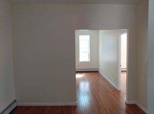 298 E 95th St #3, Brooklyn, NY 11212