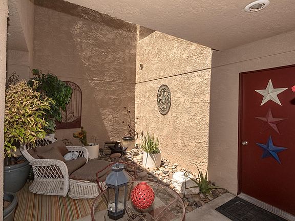 5th image of 2546 Firestone Cir